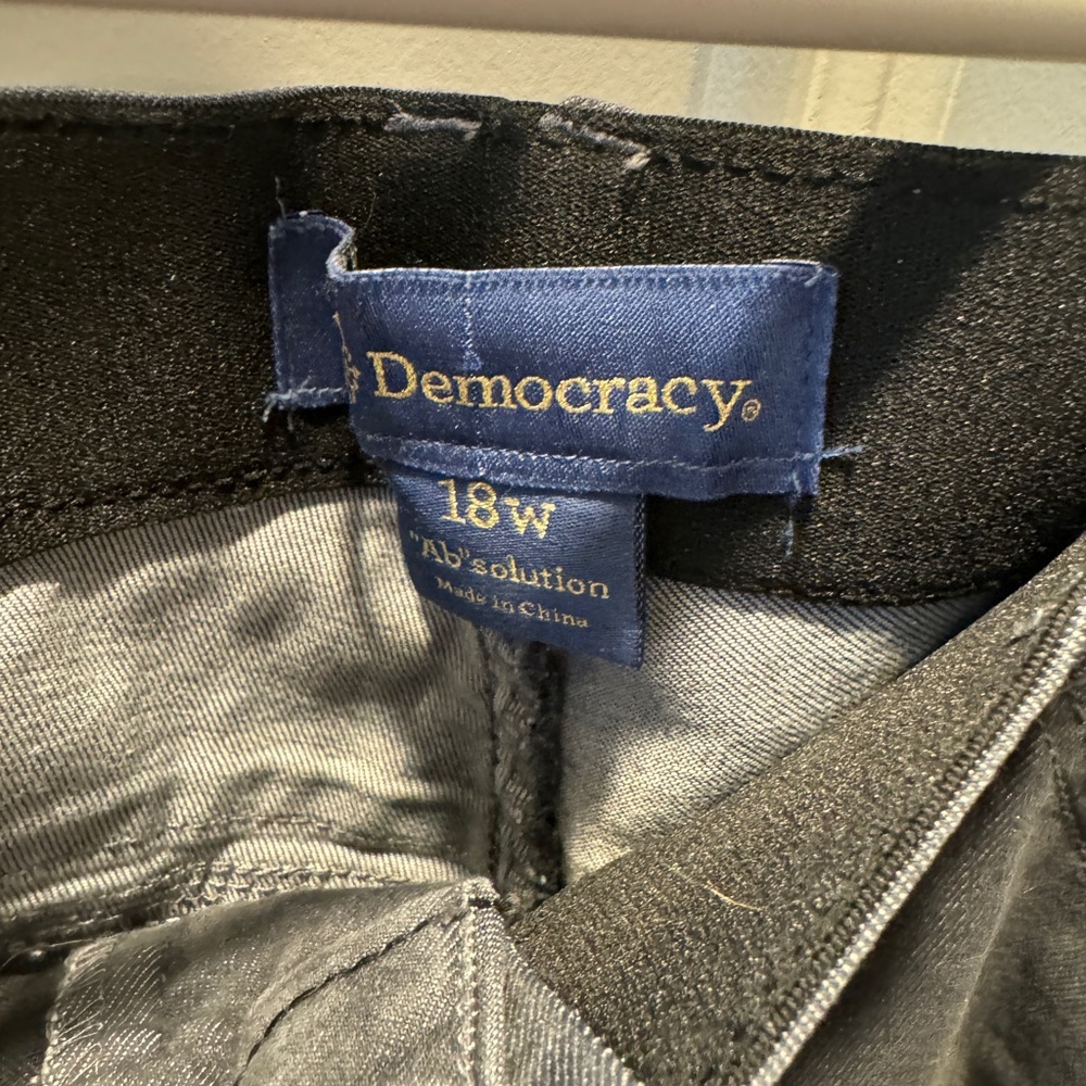 Democracy Black Pants - Size 18W